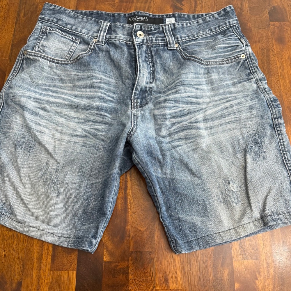 Rocawear Men's Denim Shorts Light Wash Regular Fit‎ Size 36 Y2K Hip Hop - Picture 3 of 9